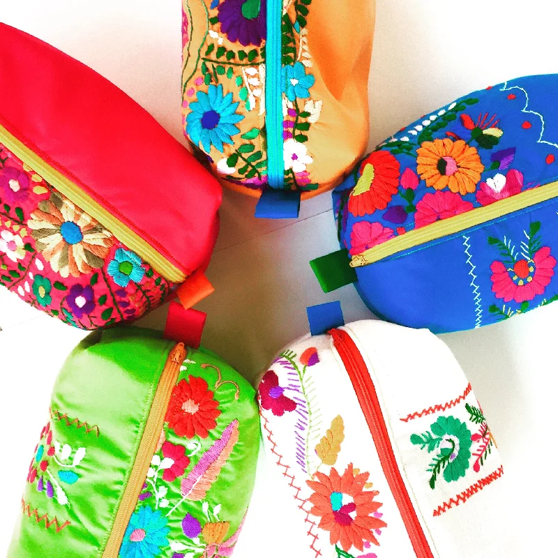 Tote Bags for Workouts -Mexican Dress Stand up Makeup Bag