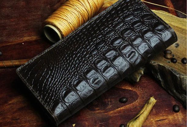 Alligator Black