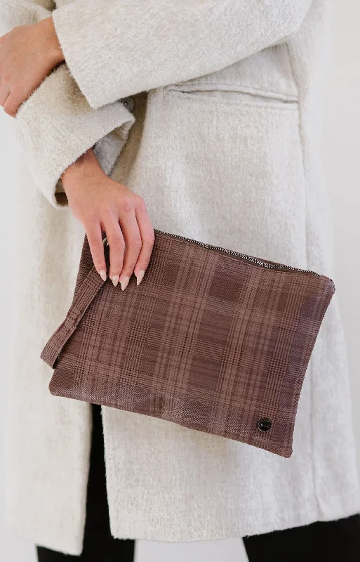 Designer evening bags with high-quality craftsmanship and luxurious detailing for elegance -Molly Oversized Plaid Clutch